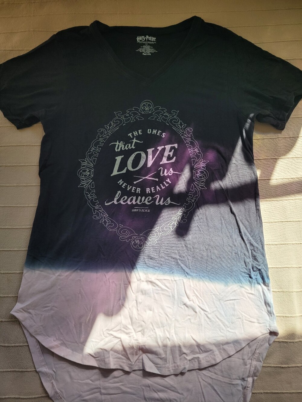 Harry Potter Ombre V-Neck Short Sleeve Tee - Black to Lavender